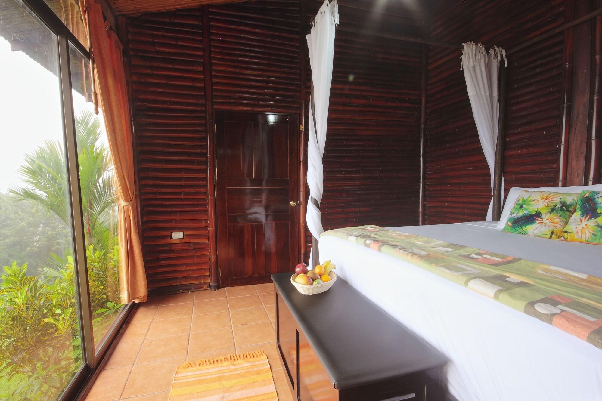 Arenal Waterfall Lodge Eksteriør billede