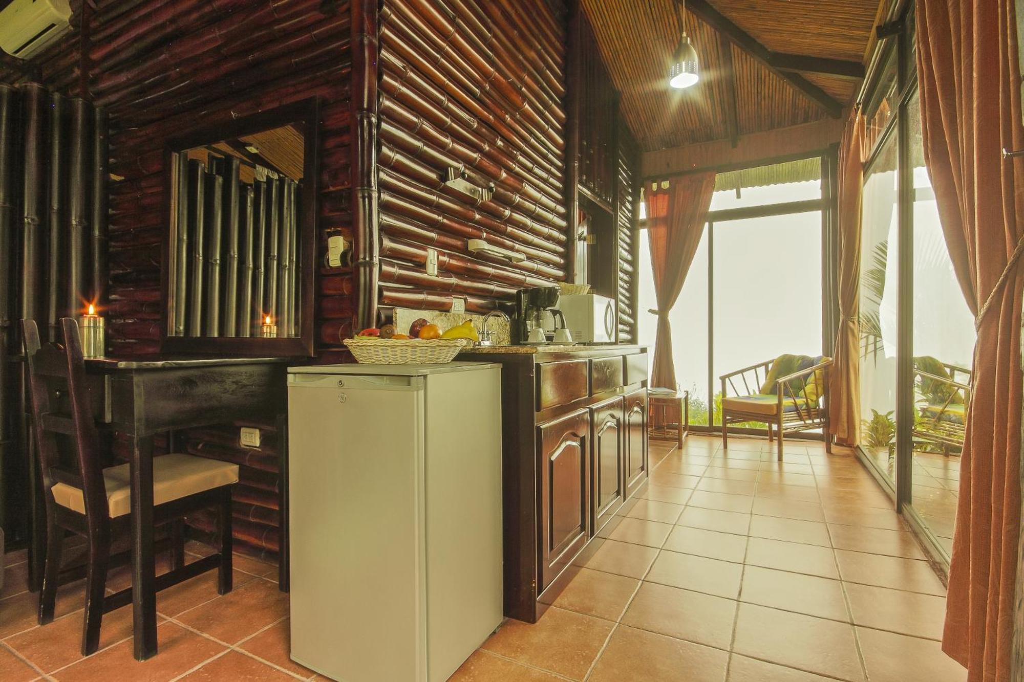 Arenal Waterfall Lodge Eksteriør billede