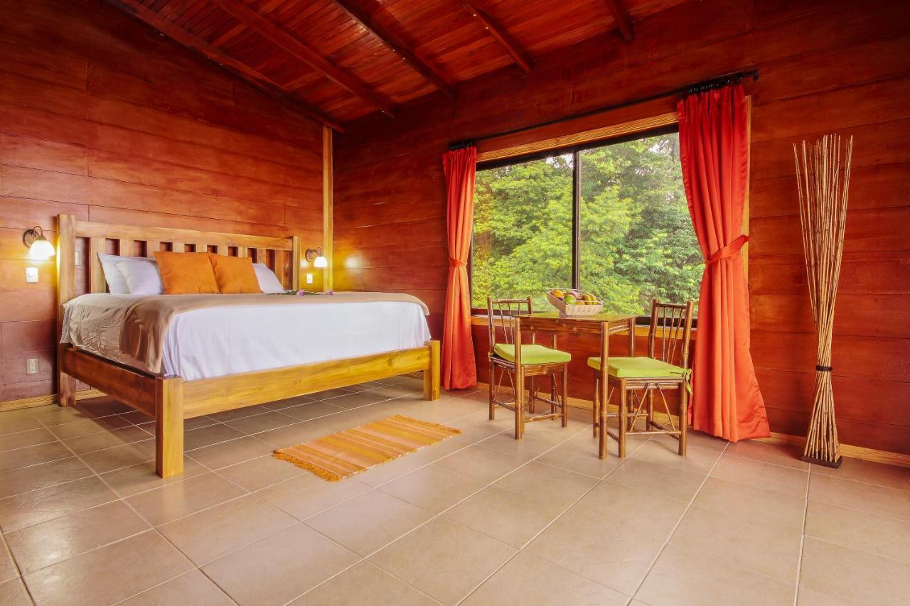 Arenal Waterfall Lodge Eksteriør billede